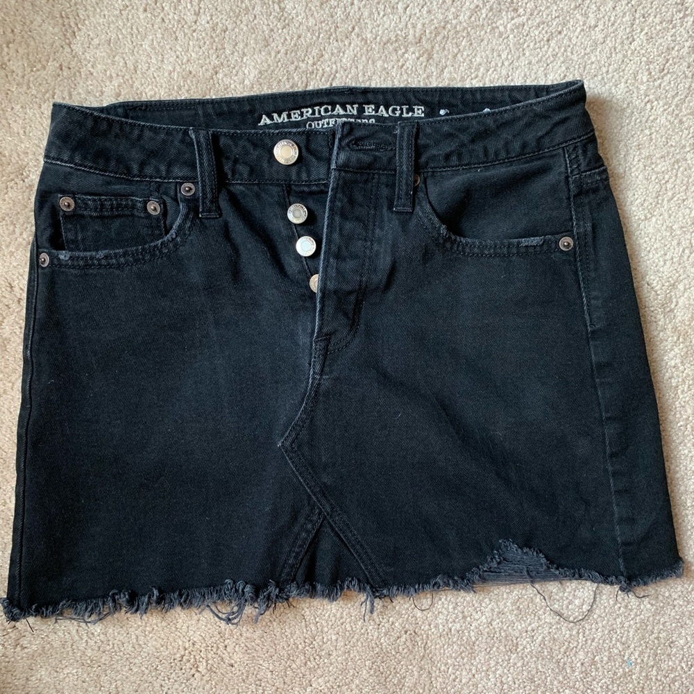 American Eagle black mini skirt